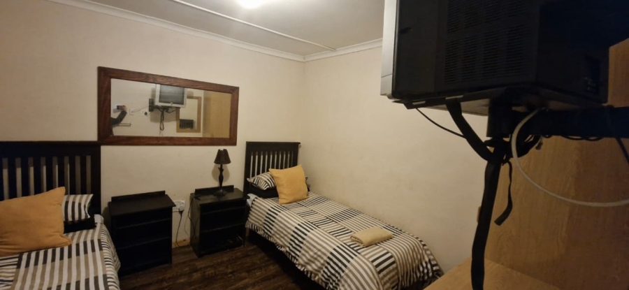 15 Bedroom Property for Sale in Porterville Western Cape